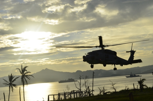 Ormoc-Leyte-Bam-Alegre-SubSelfie-Yolanda-Typhoon-Haiyan-US-Navy-Helicopter